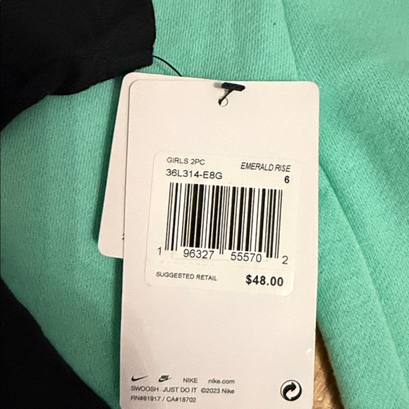 Nike Kids Black Tee and Aqua Joggers Set - Picture 4 of 4